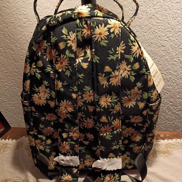 No Boundaries Women's Dome Backpack, Black Sunflower - Picture 2 of 5